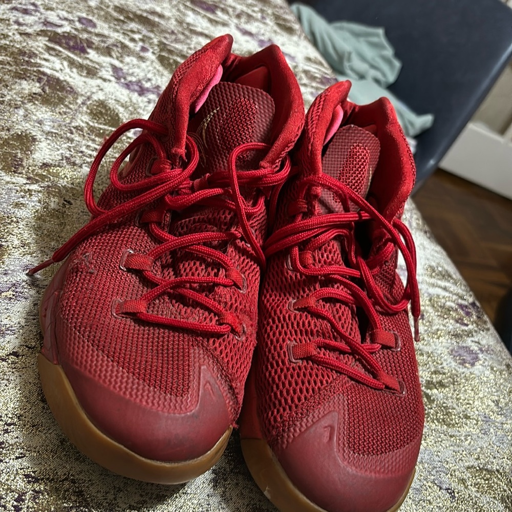 Jordan melos